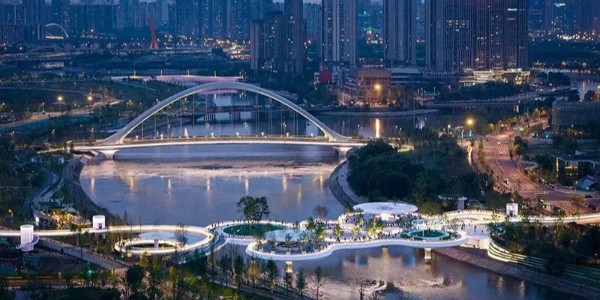 成都漂浮公園，一座橋，九種風(fēng)景
