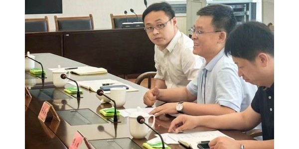 貴陽市建筑設(shè)計院董事長蔣美榮率隊參訪中共資陽市委，開展交流合作