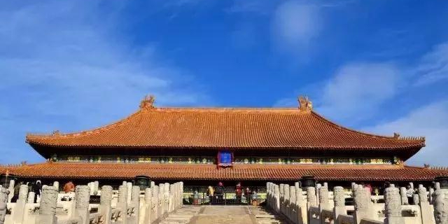 建筑物的“對(duì)稱”之美！